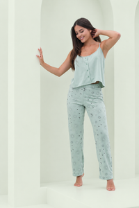 Pijama blusa con perilla de botones y pantalón
