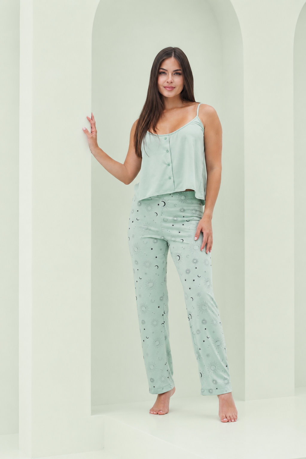 Pijama blusa con perilla de botones y pantalón