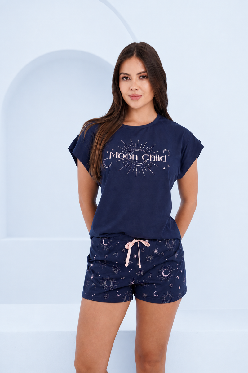 Pijama blusa rodada con manga doblada y short