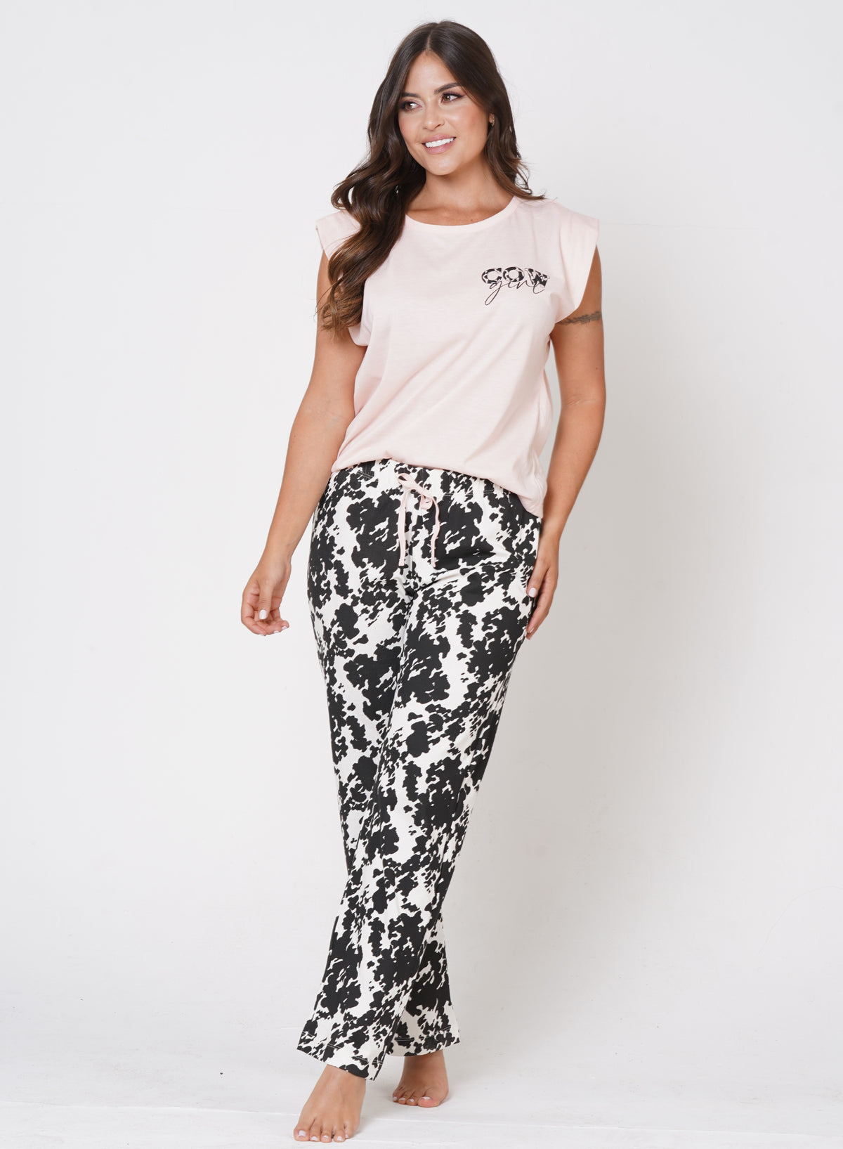 Pijama Manga corta rodada y pantalón cowprint Ref 45110