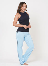 Pijama con Blusa sisa atlética en rib y pantalón Ref 45112