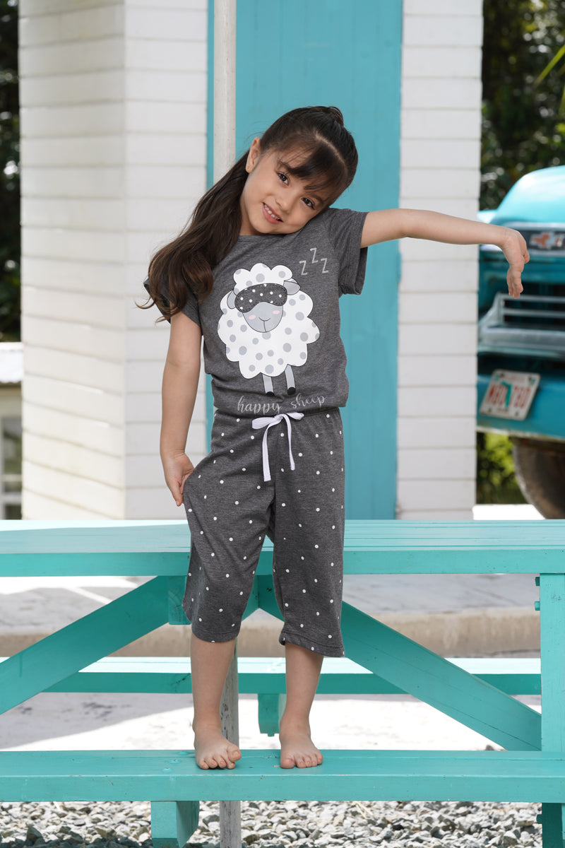 Pijama niña manga corta y capri happy sheep