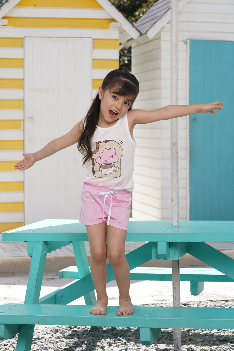Pijama niña conjunto manga sisa y short pan y café